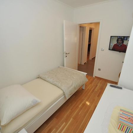 Apartment Antea Sinj Esterno foto