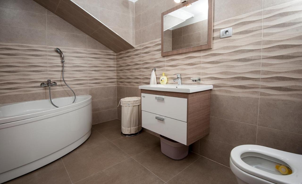 Apartment Antea Sinj Esterno foto
