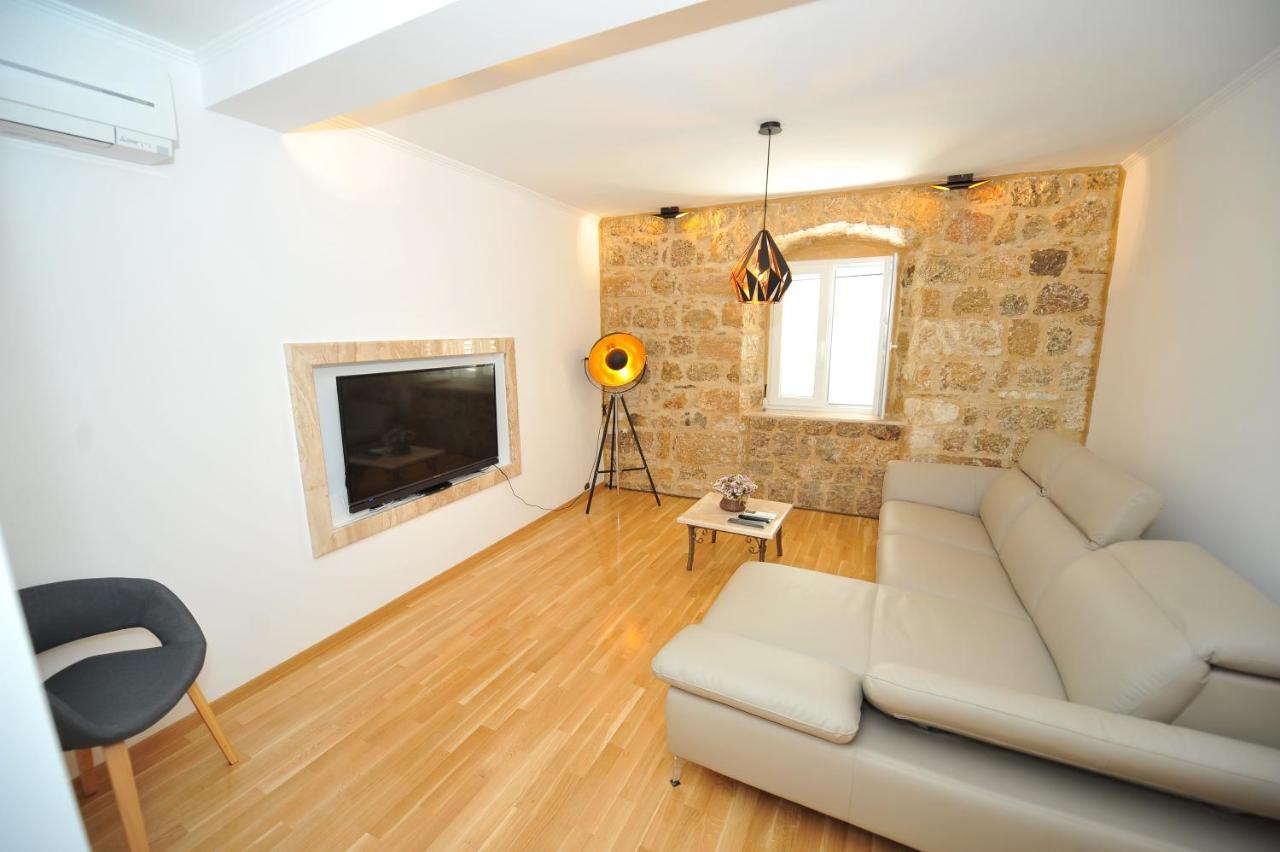 Apartment Antea Sinj Esterno foto